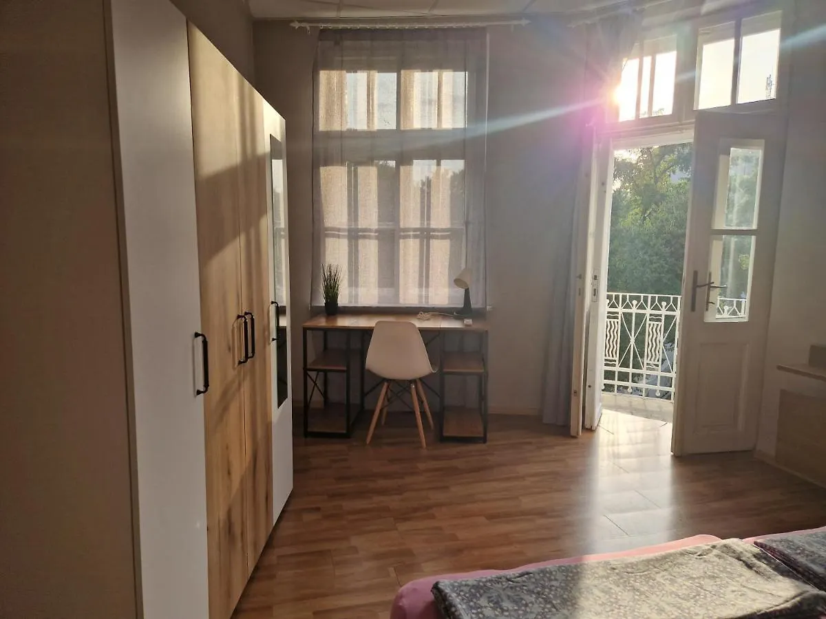 Lambo'S Corner Varna - Guest Rooms 0*,  Bulgaria