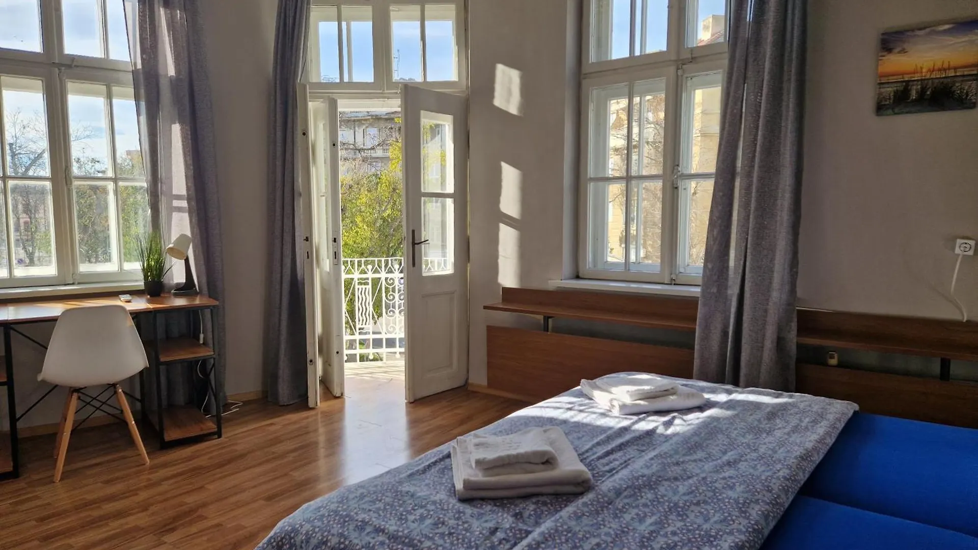 Lambo'S Corner Varna - Guest Rooms Bulgaria