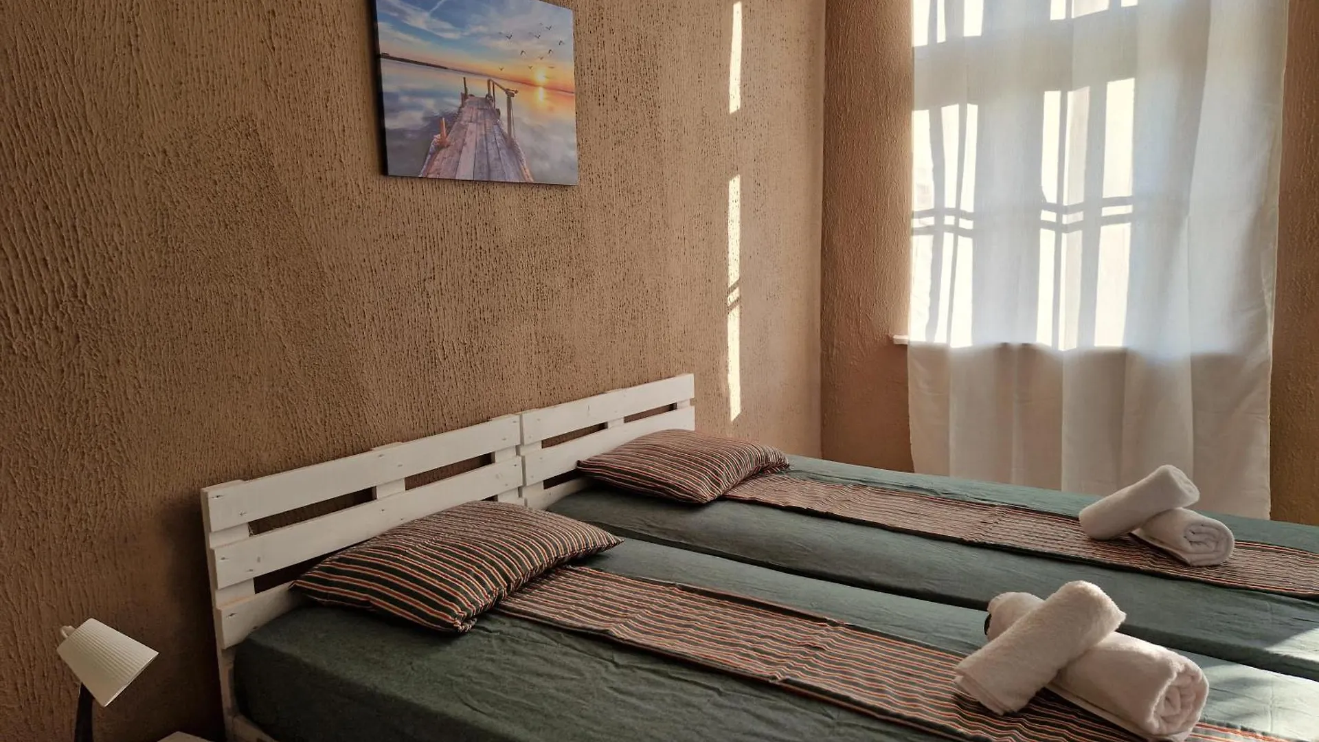 Lambo'S Corner Varna - Guest Rooms Bulgaria