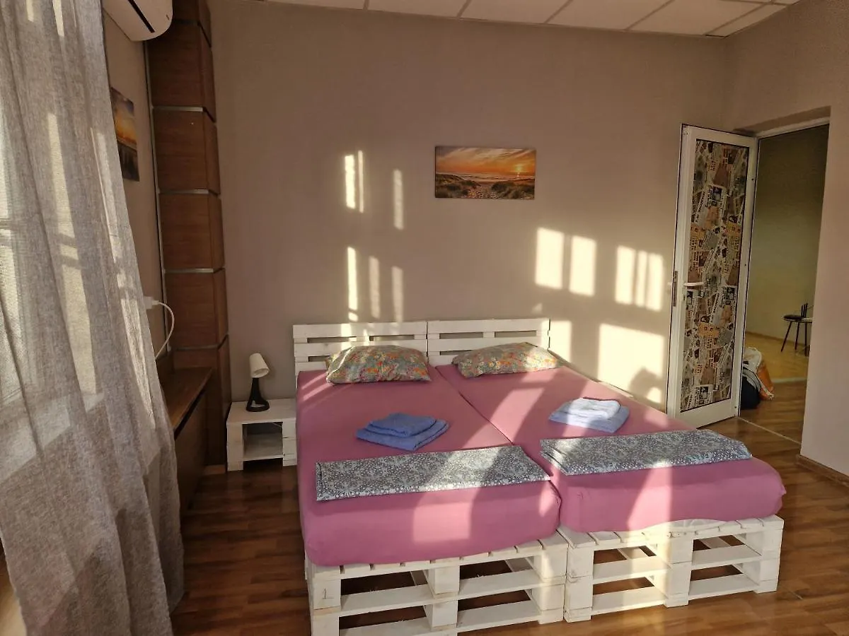 Lambo'S Corner Varna - Guest Rooms Guest house
