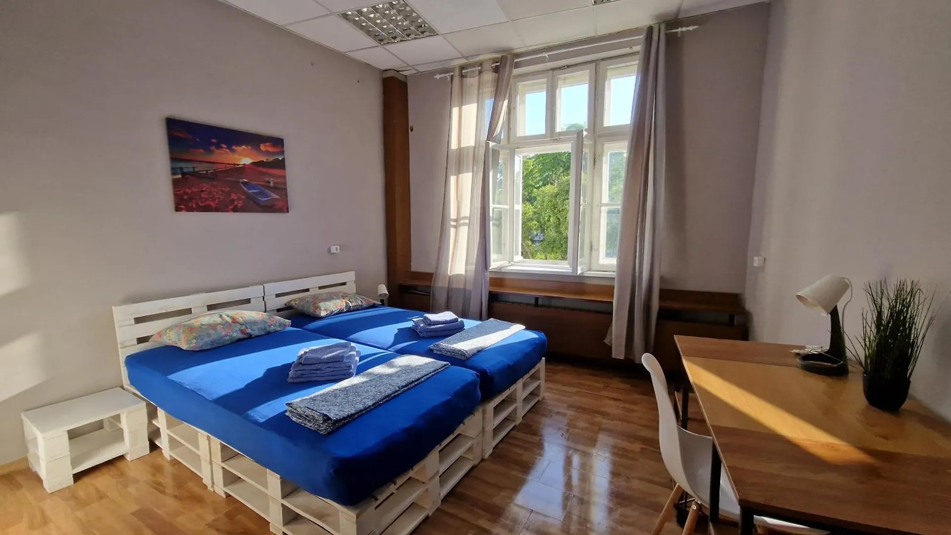 Guest house Lambo'S Corner Varna - Guest Rooms Bulgaria