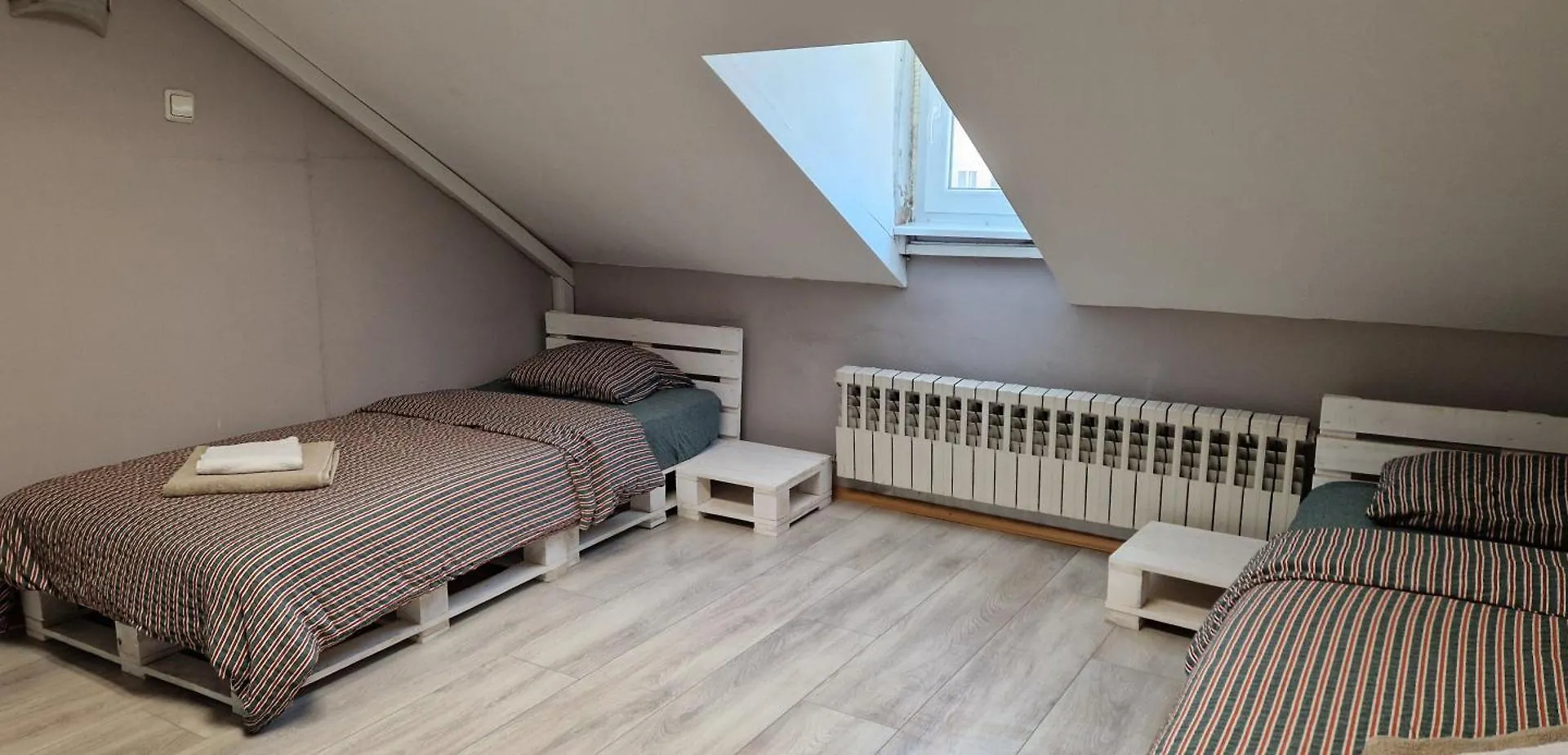 Guest house Lambo'S Corner Varna - Guest Rooms