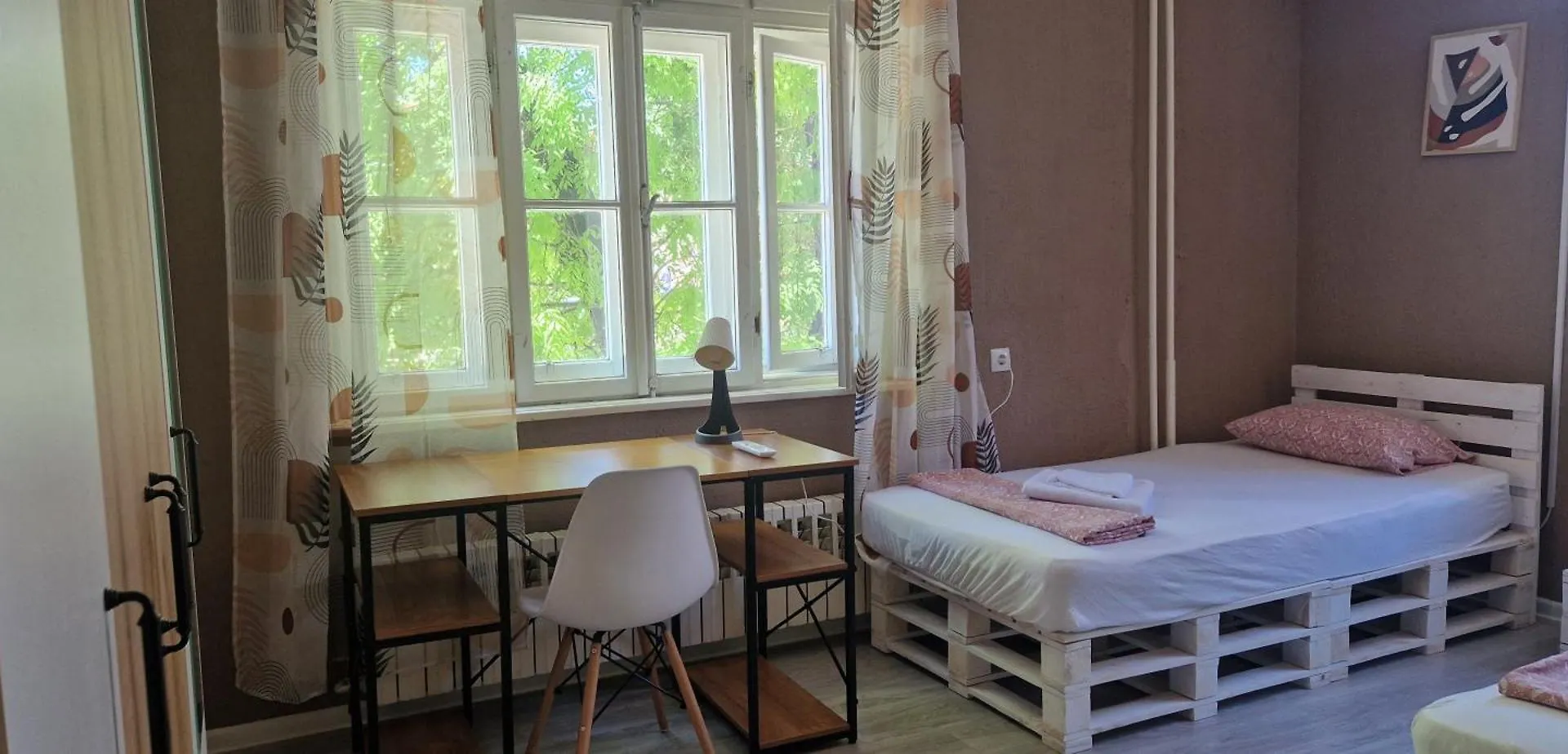 Guest house Lambo'S Corner Varna - Guest Rooms